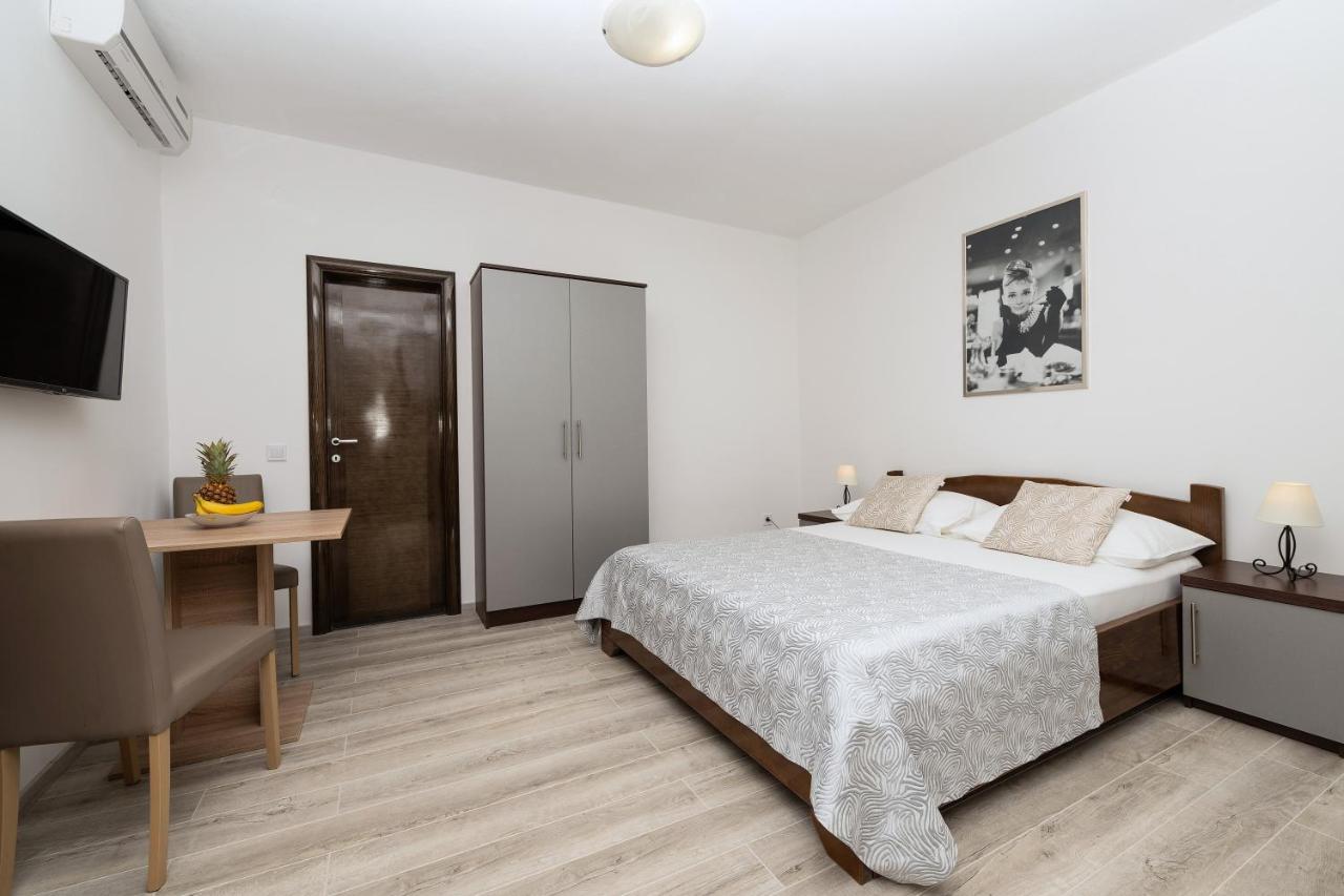 Bilin San Apartment Baska Voda Bagian luar foto