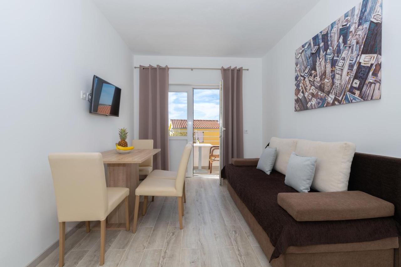 Bilin San Apartment Baska Voda Bagian luar foto