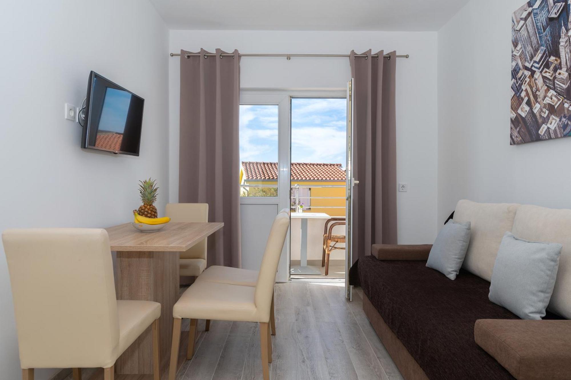 Bilin San Apartment Baska Voda Ruang foto