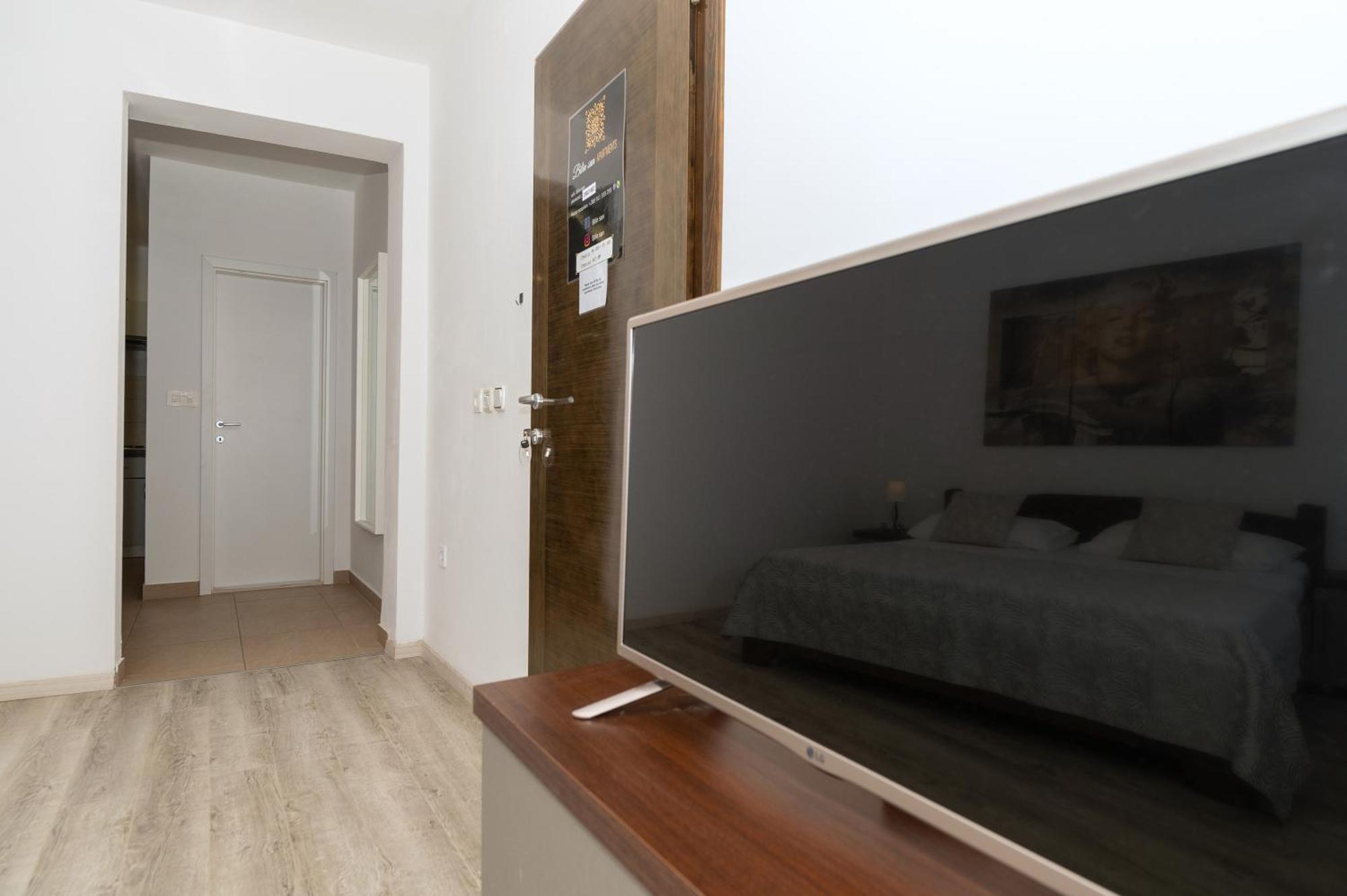 Bilin San Apartment Baska Voda Ruang foto