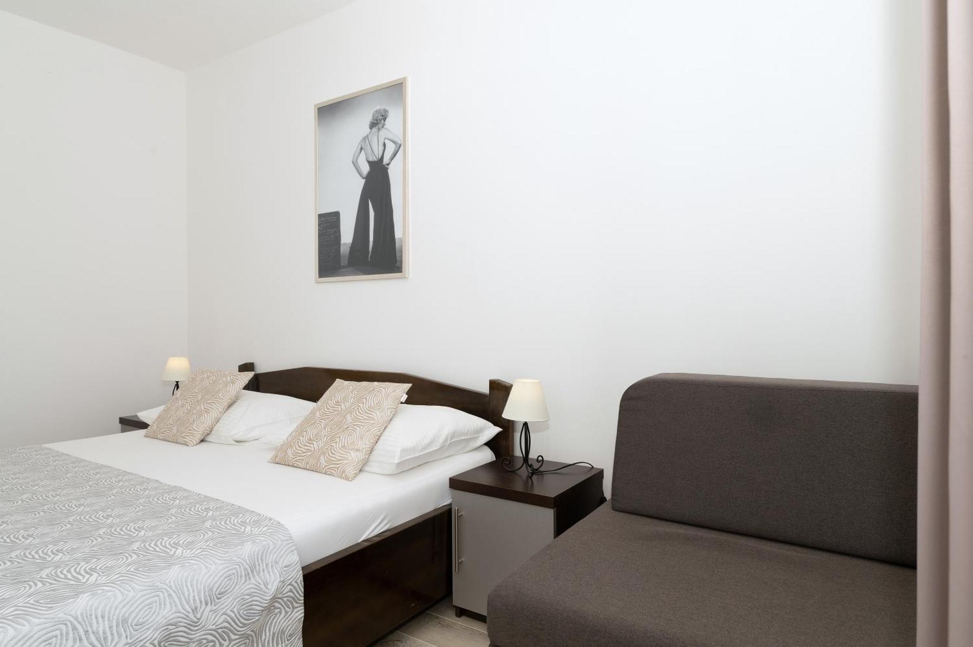 Bilin San Apartment Baska Voda Ruang foto
