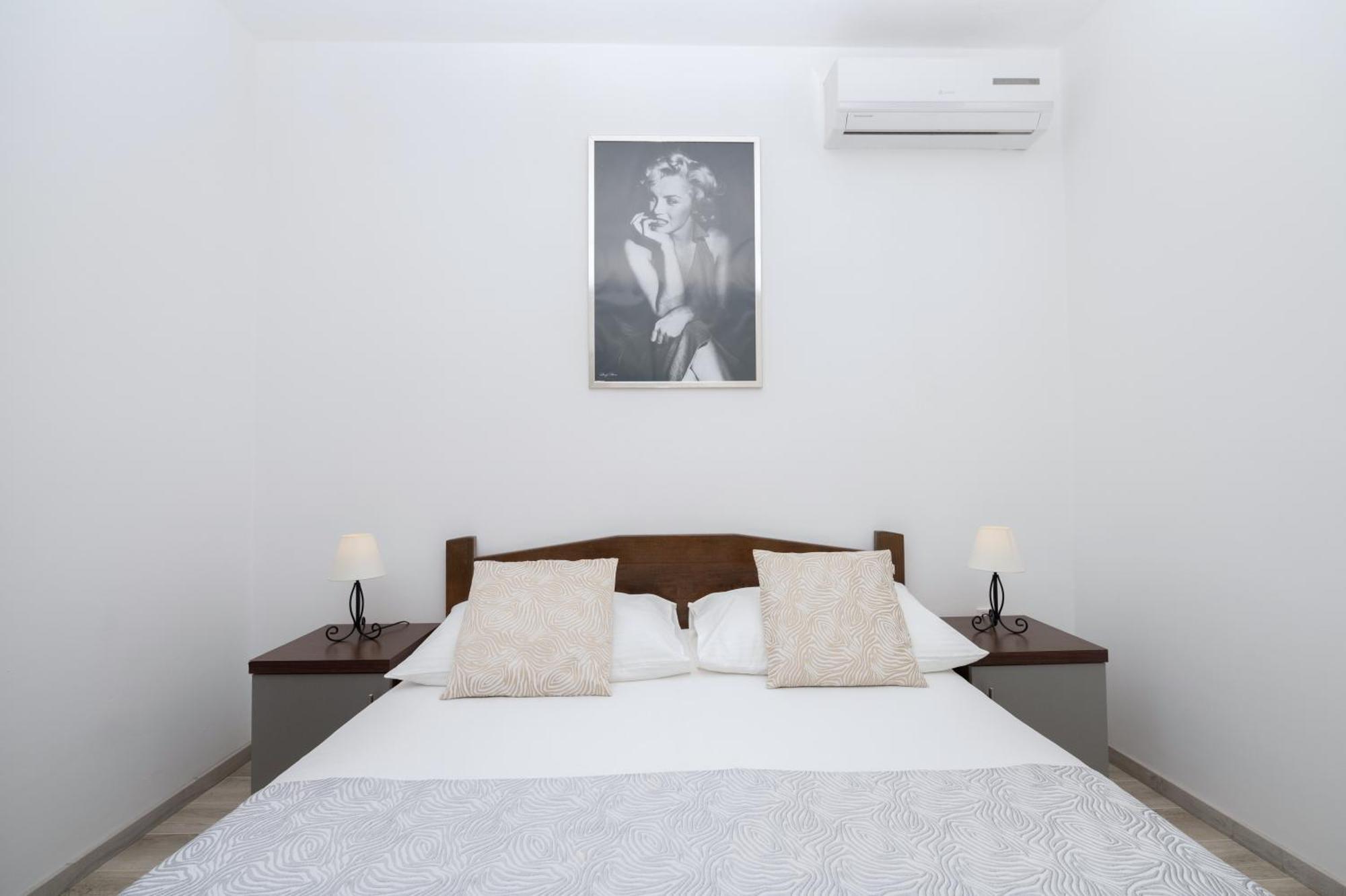 Bilin San Apartment Baska Voda Ruang foto