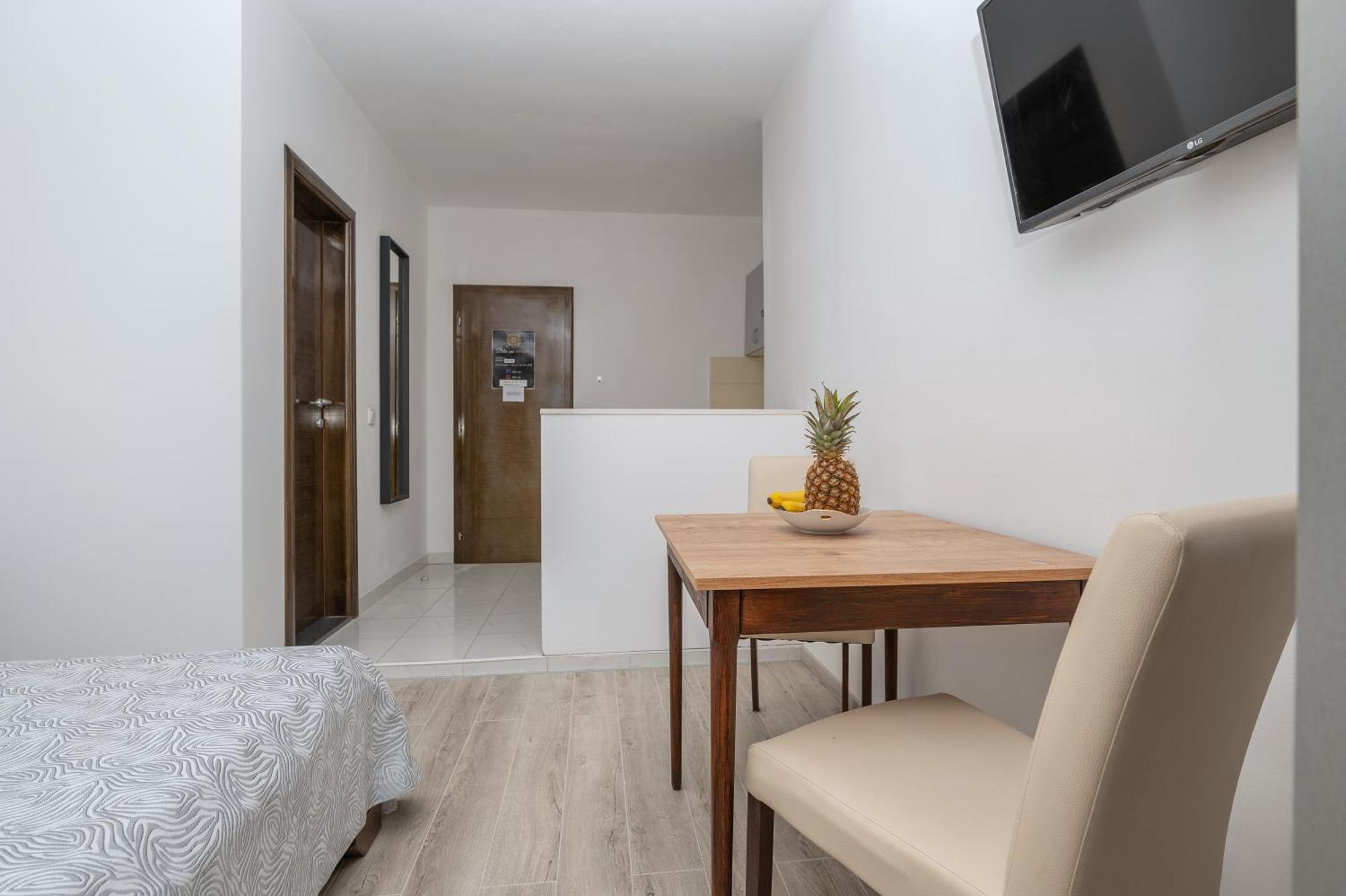 Bilin San Apartment Baska Voda Ruang foto