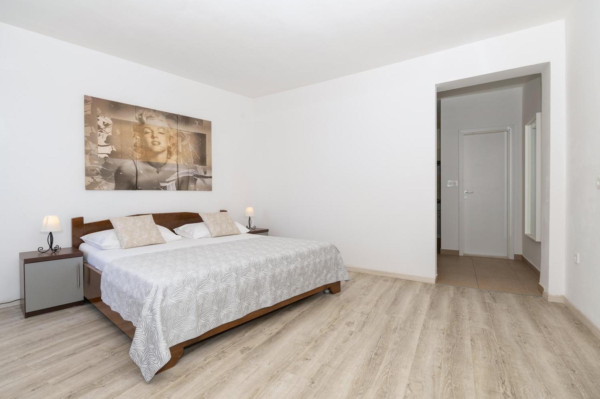 Bilin San Apartment Baska Voda Ruang foto