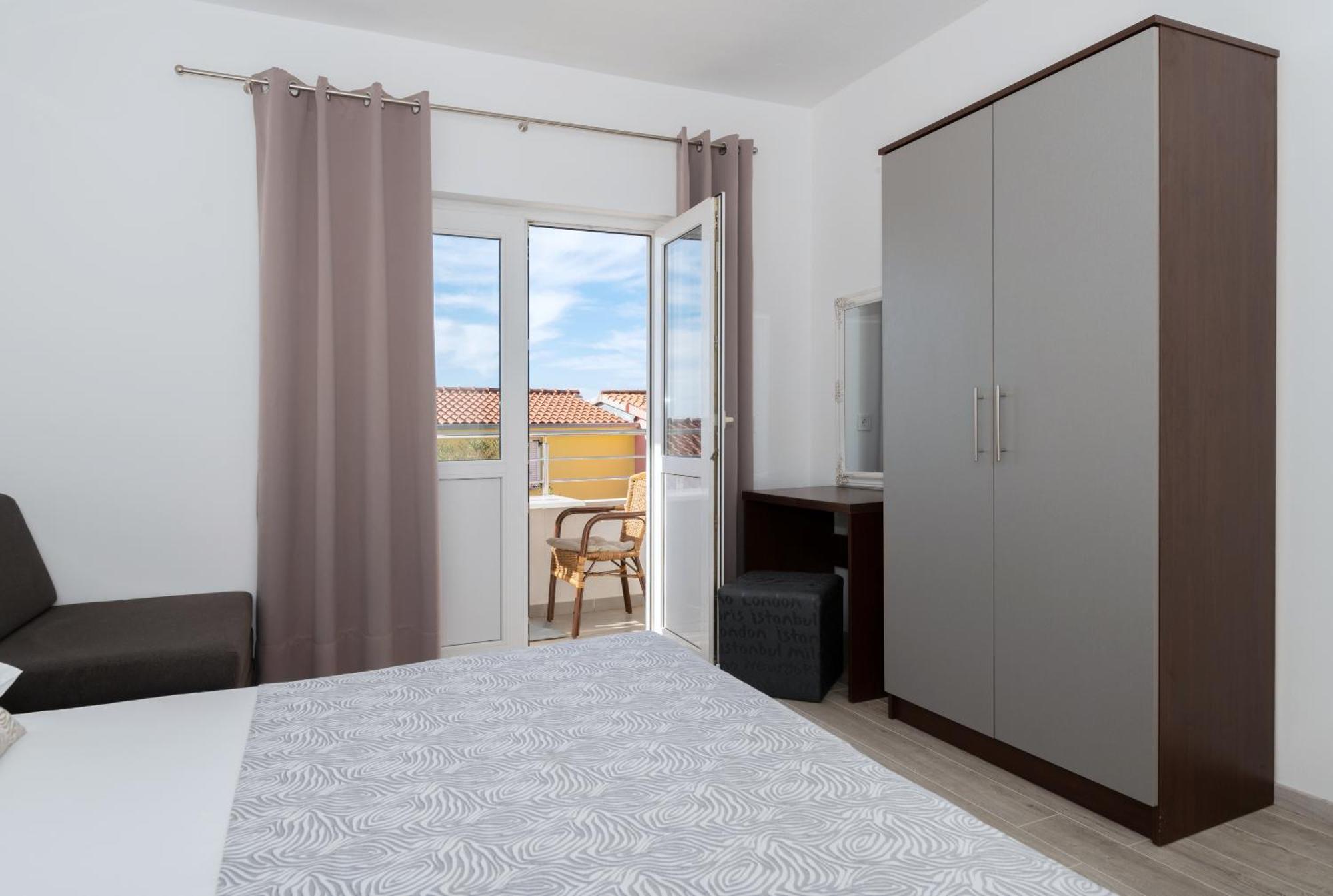 Bilin San Apartment Baska Voda Ruang foto