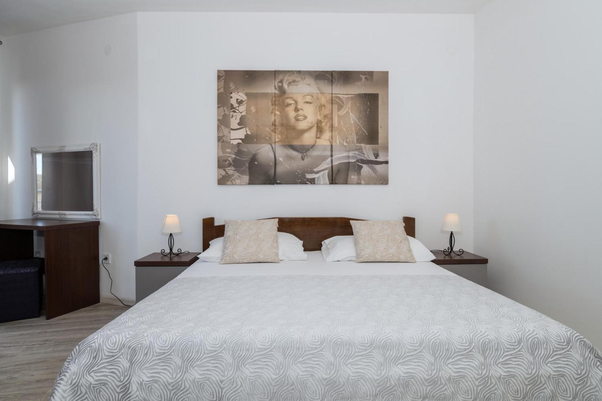 Bilin San Apartment Baska Voda Ruang foto